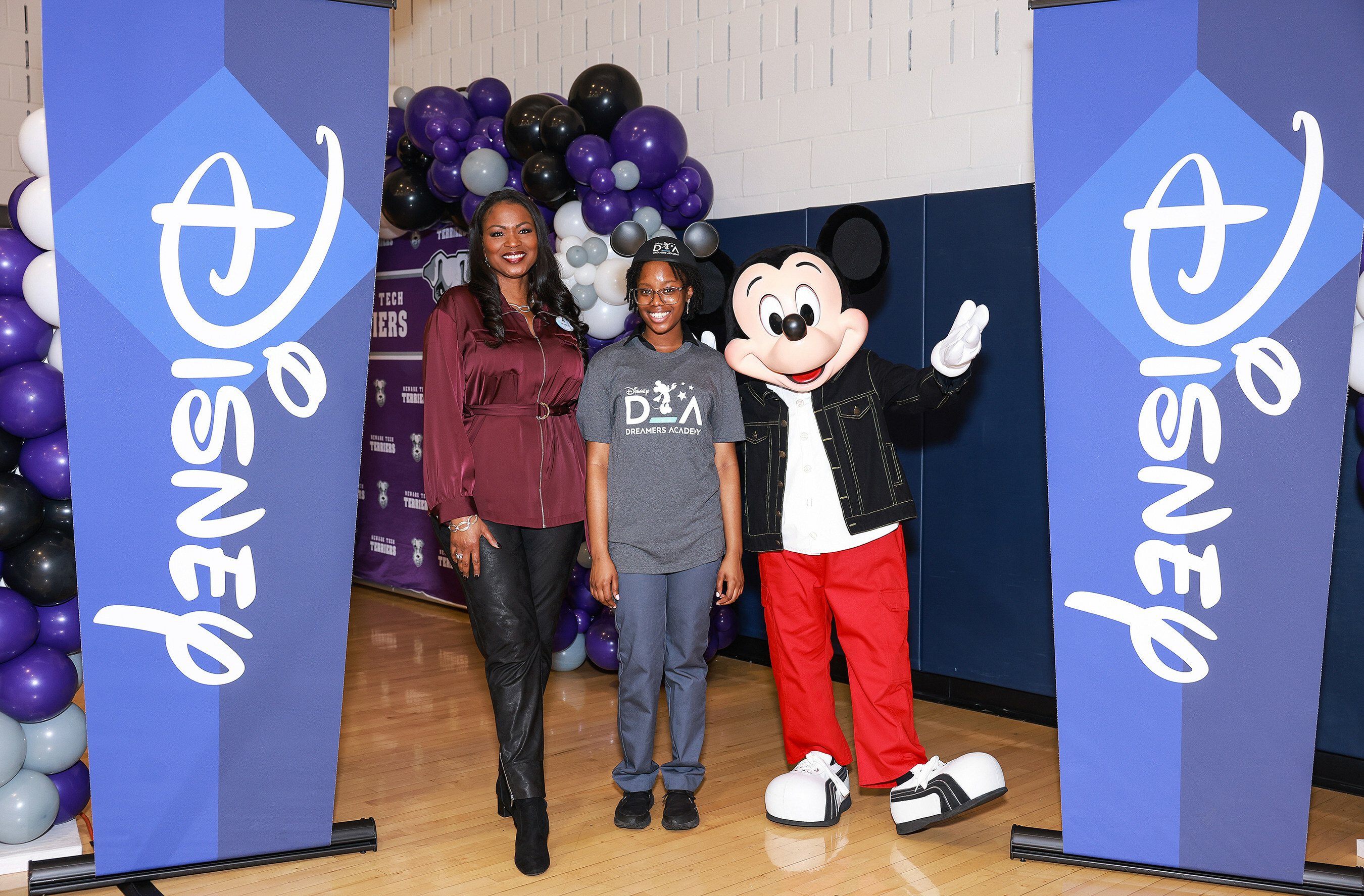 Creative, Talented and Inspiring High School Students Chosen for This Year's Disney Dreamers Academy at Walt Disney World Resort