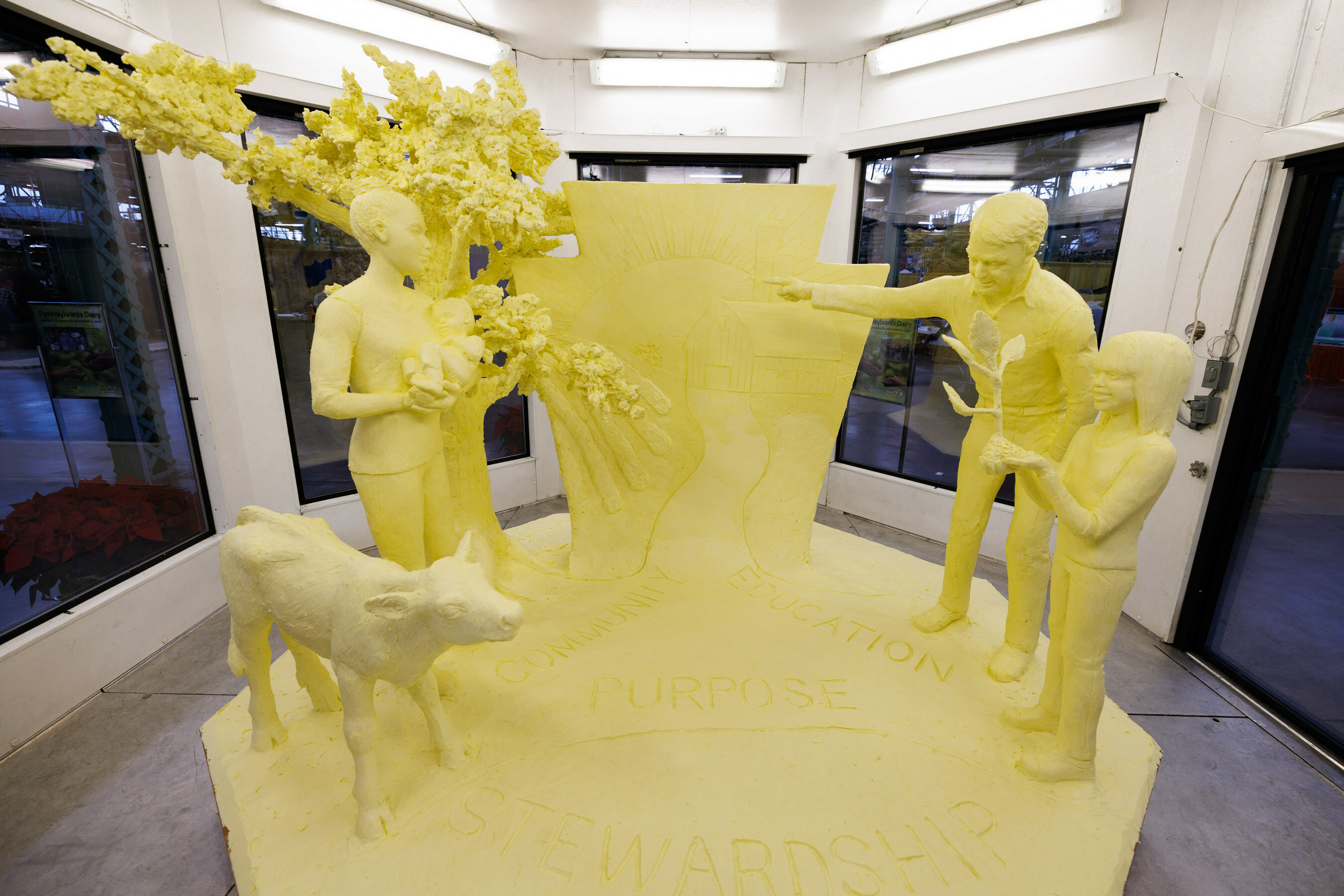 pa-farm-show-butter-sculpture-recycling-shows-positive-impact-dairy