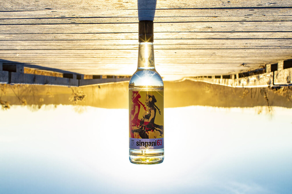 U.S. Government Officially Recognizes Bolivian Singani After Eight-Year Effort Filmmaker Steven Soderbergh Spearheads Rare New Spirit Designation - Vimarsana News