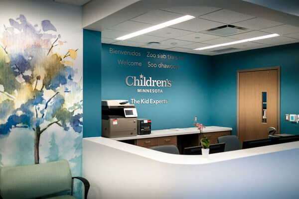 On Monday, January 23, Minnesota Children's Hospital opened its second Mental Health Partial Residential Program (PHP) for children and adolescents. The new location is at the Minnesota Children's Mental Health Specialty Clinic in Roseville.