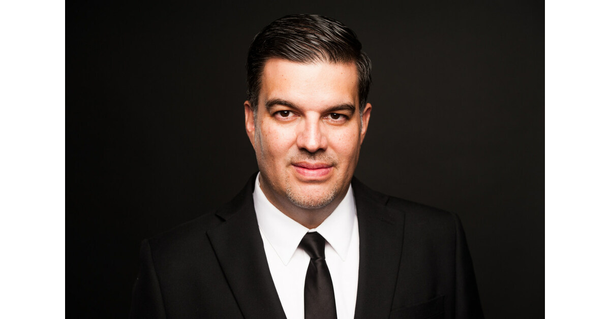 EQUITY UNION COMMERCIAL REPRESENTS BUYER ON $48.93MM OFFICE COMPLEX PURCHASE EQUITY UNION COMMERCIAL REPRESENTS BUYER ON $48.93MM OFFICE COMPLEX PURCHASE