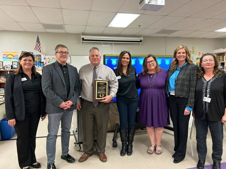 Arizona's Second Largest School District Honored for Use of Augmented and Virtual Reality in STEM - Vimarsana News