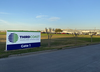 From website to signage, Third Coast presents a consolidated brand identity,  creating consistency in the brand’s visual elements and messaging.