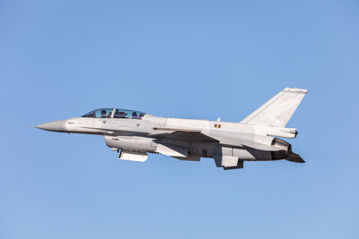 F-16 Block 70 first flight against the sky