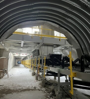 Reclaim tunnel with conveyor and chute. (CNW Group/Equinox Gold Corp.)