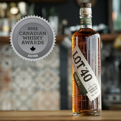 Lot No. 40 Rye (CNW Group/Corby Spirit and Wine Communications)