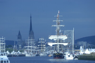 The Rouen Armada France. The world s leading tall ship festival