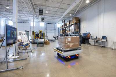 The Smart Factory @ Montreal is revolutionizing technology adoption for manufacturing and warehousing and creating supply chain agility. (CNW Group/Deloitte Management Services LP)
