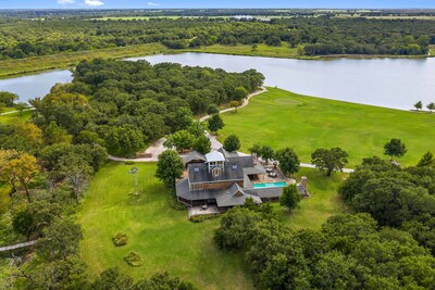 The ranch with modern luxuries: Prairie Oaks Ranch in Bowie, Texas, represented by the Burgher-Ray Ranch Group at Briggs Freeman Sotheby’s International Realty for $12,500,000