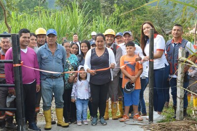 Photo 1: Ribbon Cutting Event with the Community of Montclar for the San Jose Access. (CNW Group/Libero Copper & Gold Corporation.)