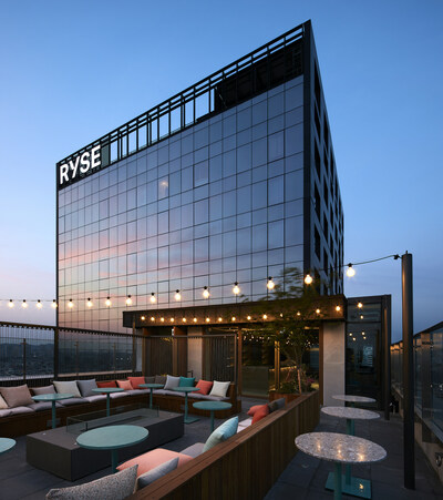 SCAAA designed RYSE, a 316,000 square foot boutique hotel located in Hongdae, a neighborhood in Seoul, South Korea with a rich history. Early design decisions have since connected the building with the cultural destination's vibrant street scene. Photo credit: Kim YongKwan @yongkwankim_photo