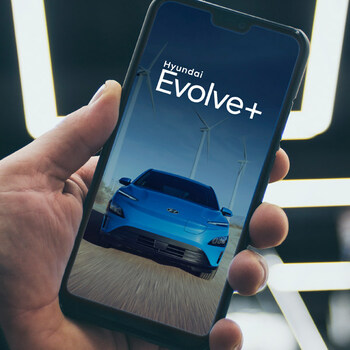 User views Hyundai Evolve+ on their mobile phone.