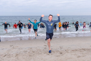 Synchrony Employees Take Polar Plunge for Charity