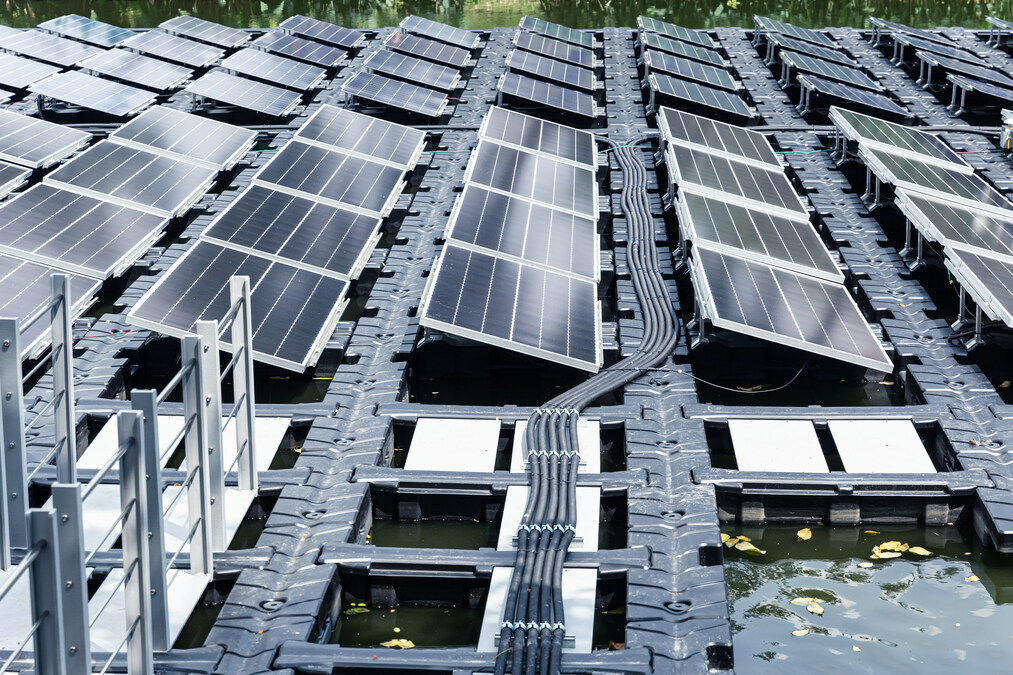 Floating Solar Addresses Growing Land Scarcity Issues - Vimarsana News
