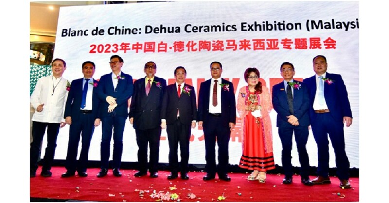 Xinhua Silk Road: exposição sobre porcelana Dehua instiga a febre da cerâmica na Malásia Xinhua Silk Road: exposição sobre porcelana Dehua instiga a febre da cerâmica na Malásia