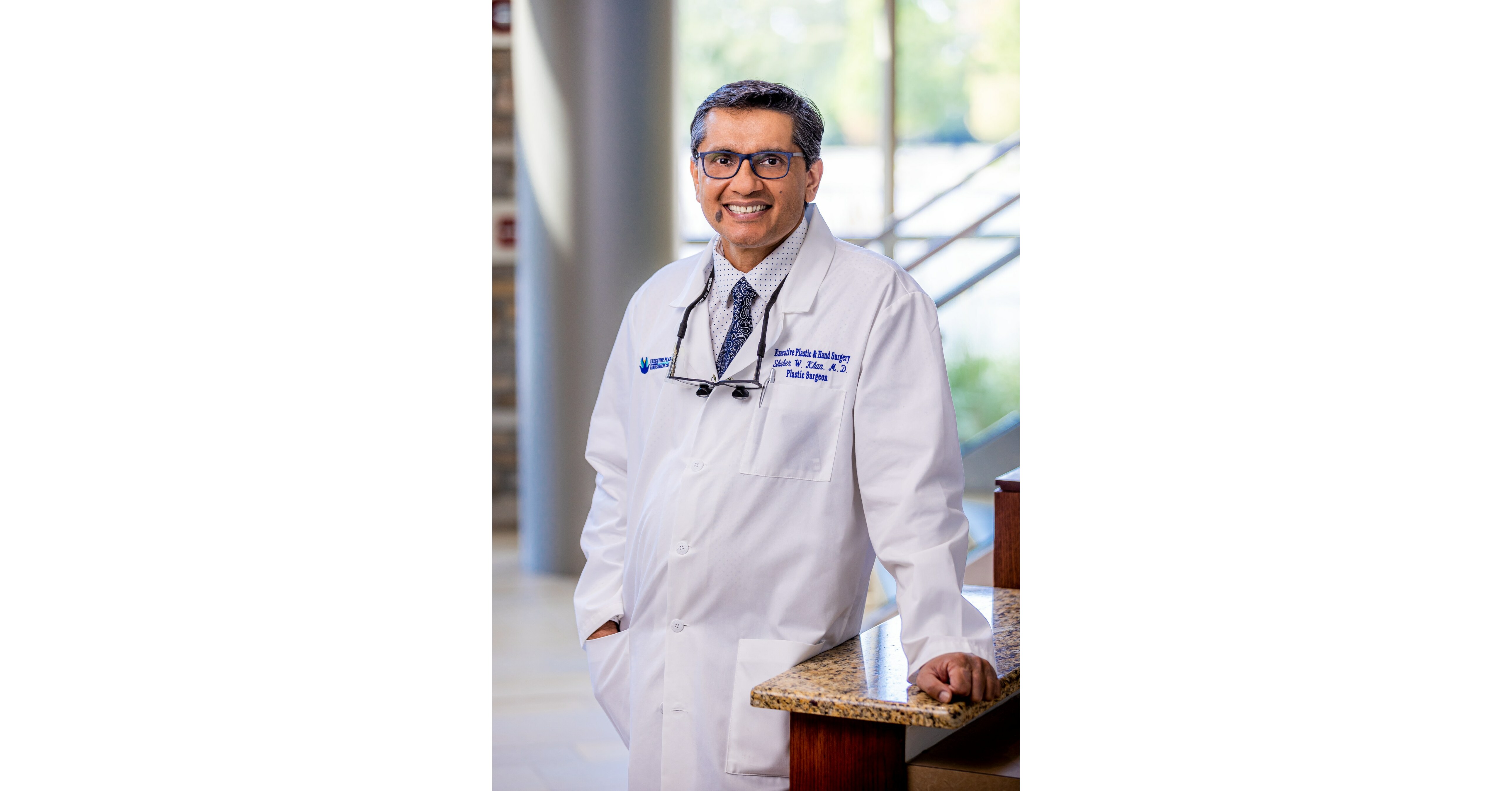 Michigan Surgeon on Crusade to Warn Women About Dangers of Breast Implants