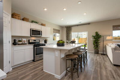 Dahlia Model Home Kitchen at Omni | New Homes in Madera, CA by Century Communities