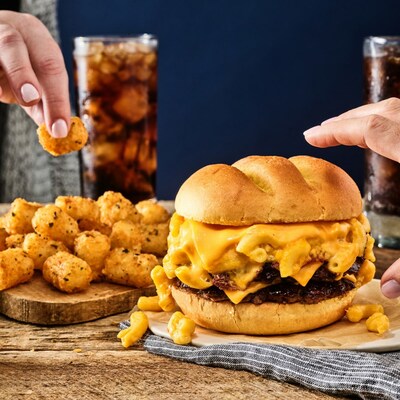 Smashburger S'Mac & Cheese Burger