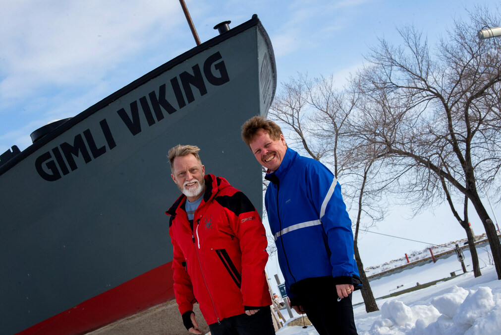 STAGE IV MELANOMA PATIENT RUNNING ACROSS FROZEN LAKE WINNIPEG, AGAIN! - Vimarsana News
