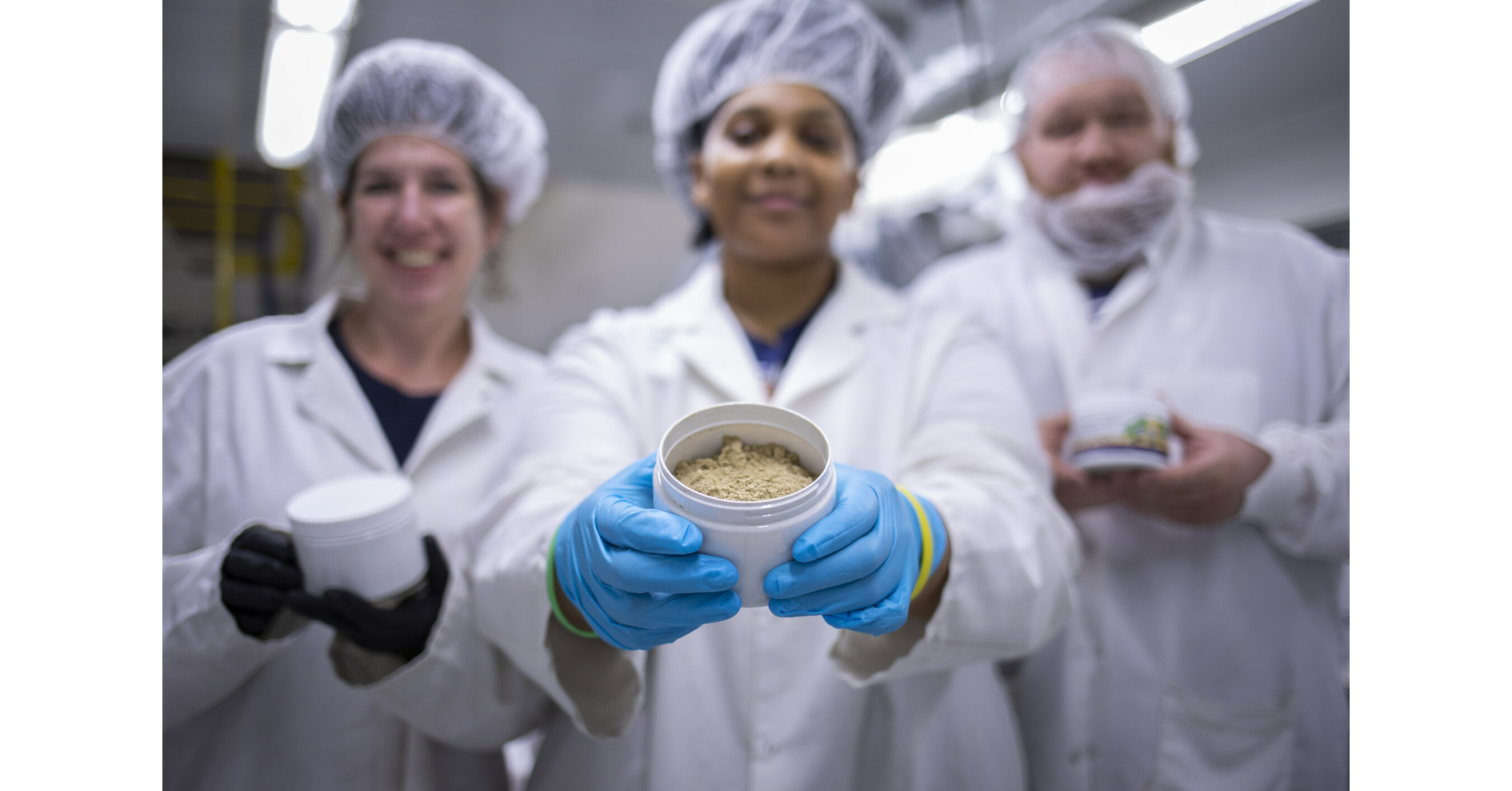 Cermount Expands its Dietary Supplement and Functional Food Powder Filling Capabilities