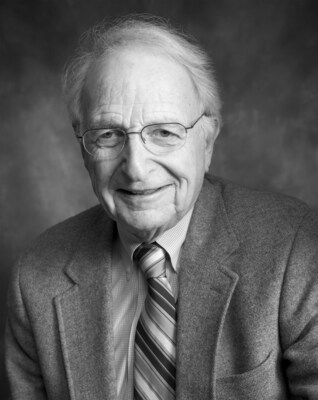 Dr. Leonard Cobb, a giant in pre-hospital cardiac care, passes away at the age of 96.