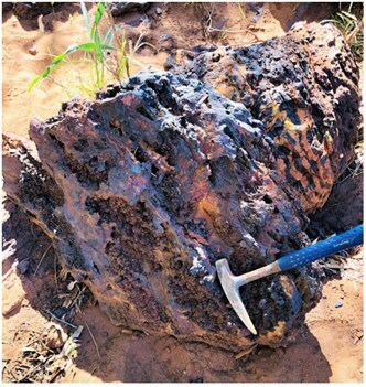 Sample ST002 grading 61.3% Fe (CNW Group/Macarthur Minerals Limited) Sample ST002 grading 61.3% Fe (CNW Group/Macarthur Minerals Limited)