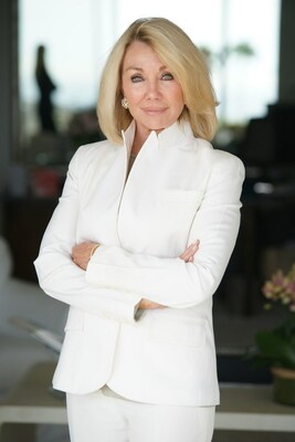 Luxury Ambassador Jade Mills, Beverly Hills’ leading real estate professional, has been ranked as the No. 1 top-performing agent nationally for Coldwell Banker® for 2022.