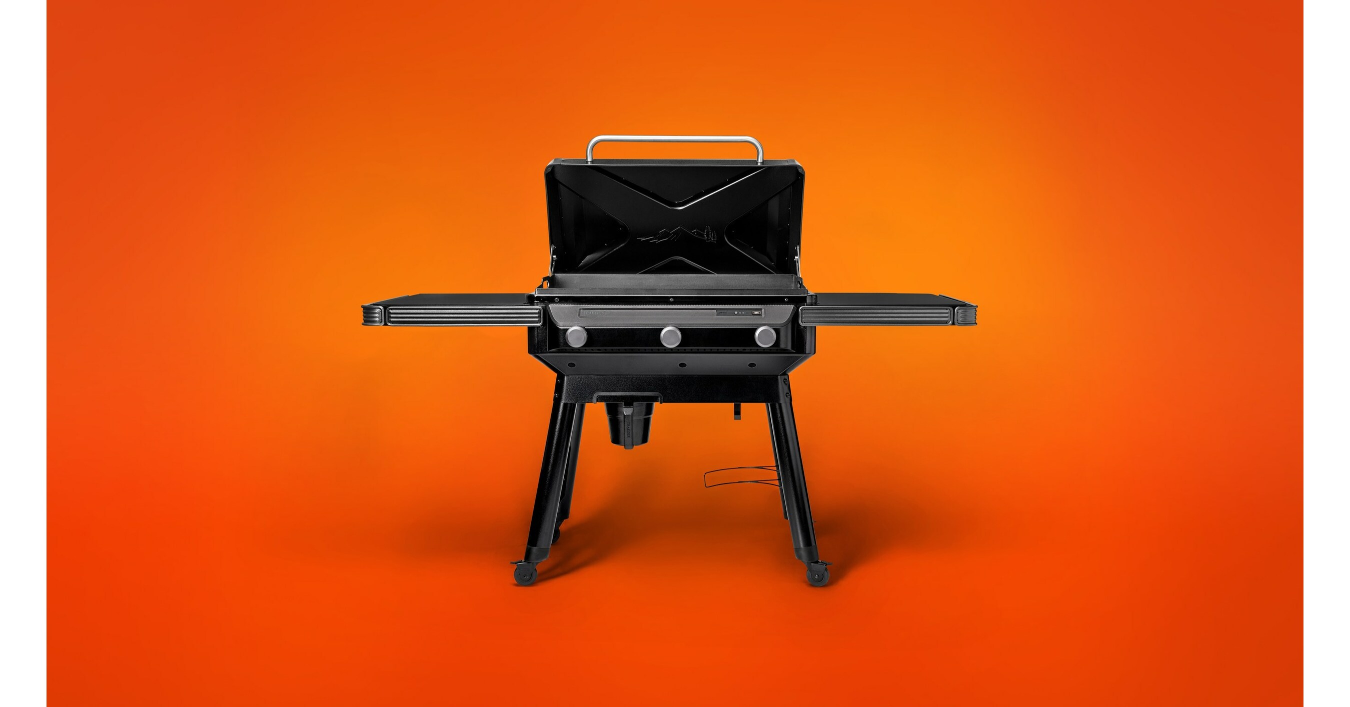 Tap konkurrerende Fantasifulde TRAEGER GRILLS EXPANDS THE OUTDOOR COOKING EXPERIENCE WITH LAUNCH OF THE  FLATROCK GRILL