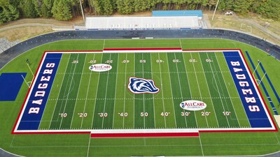 Hellas installed Matrix Helix® synthetic turf and a Cushdrain® at Arkadelphia High School. The paved in place Cushdrain pad absorbs shock preventing hard impacts while reducing athlete injuries. The Cushdrain also provides planarity and improves drainage of the field.