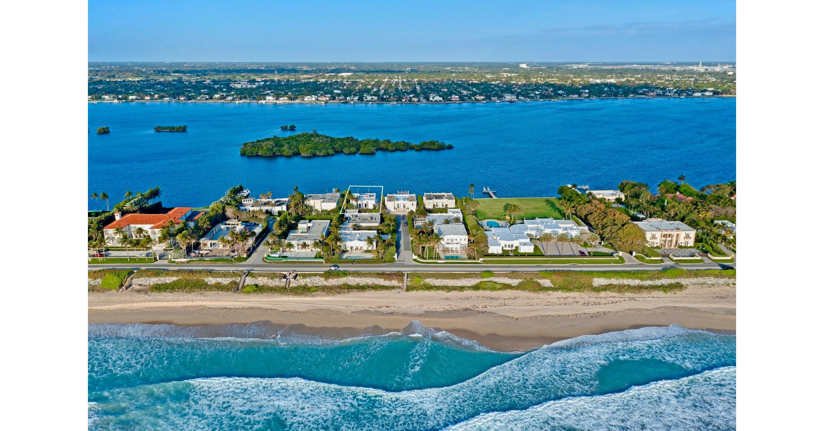 Luxury Property in Palm Beach Island
