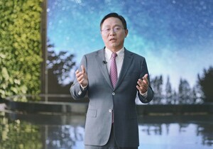 MWC 2023: z myślą o inteligentnym świecie Huawei prezentuje innowacyjne, uproszczone rozwiązania sieciowe i centrów danych