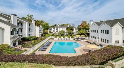 The Middletown Ridge Apartments were part of a two-community apartment portfolio sold by Hamilton Zanze on February 27th.