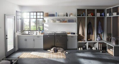Maytag launches the Maytag® Pet Pro System, the first laundry pair engineered for homes with pets. (CNW Group/Maytag Canada)