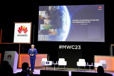 Hong-Eng Koh, director científico de la Industria de Servicios Públicos a nivel global de Huawei, lanza la solución inclusiva Connectivity 2.0 (PRNewsfoto/Huawei)