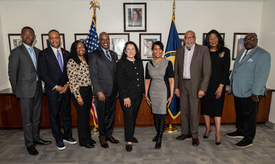 Operation HOPE hosts roundtable discussion in DC on advancing Black entrepreneurship with SBA and leaders from the public & private sectors. (Pictured L-R) Wally Adeyemo –US Treasury;  John Hope Bryant –Operation HOPE; Stephanie E. DeVane– National Urban League; Ron Busby–U.S. Black Chamber of Commerce; Administrator Guzman–SBA; Keisha Lance-Bottoms – White House; Lenwood V. Long, Sr.–African American Alliance; Rasheeda S. Liberty– National Pan-Hellenic Council (NPHC); Kendall Corley–SBA.