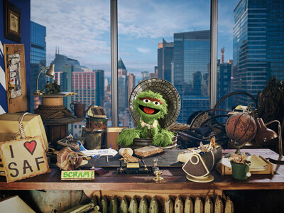 United Names Oscar the Grouch as First Chief Trash Officer (PRNewsfoto/United Airlines)