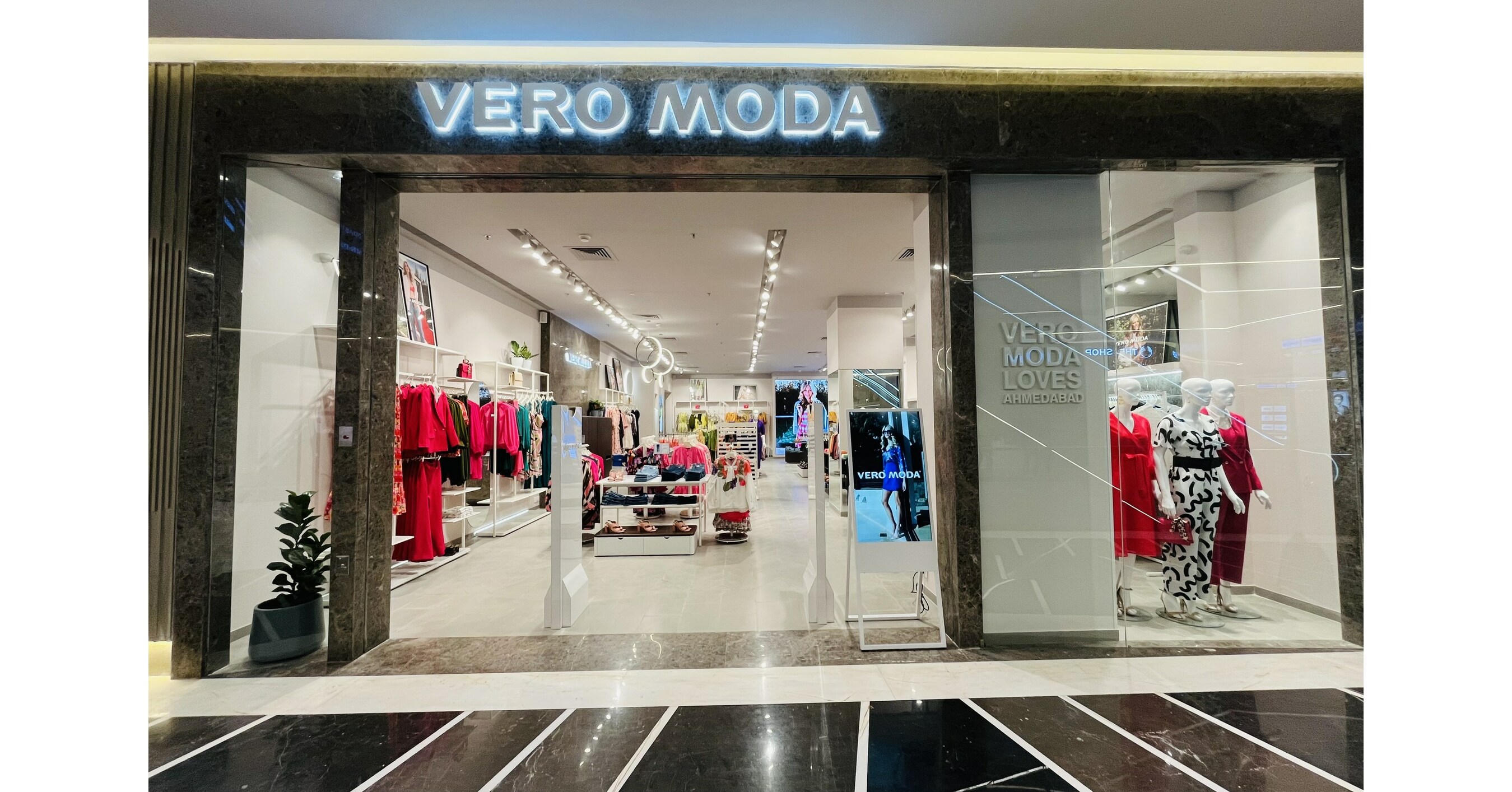 Vero Moda (Nexus Ahmedabad One) in Vastrapur,Ahmedabad - Best