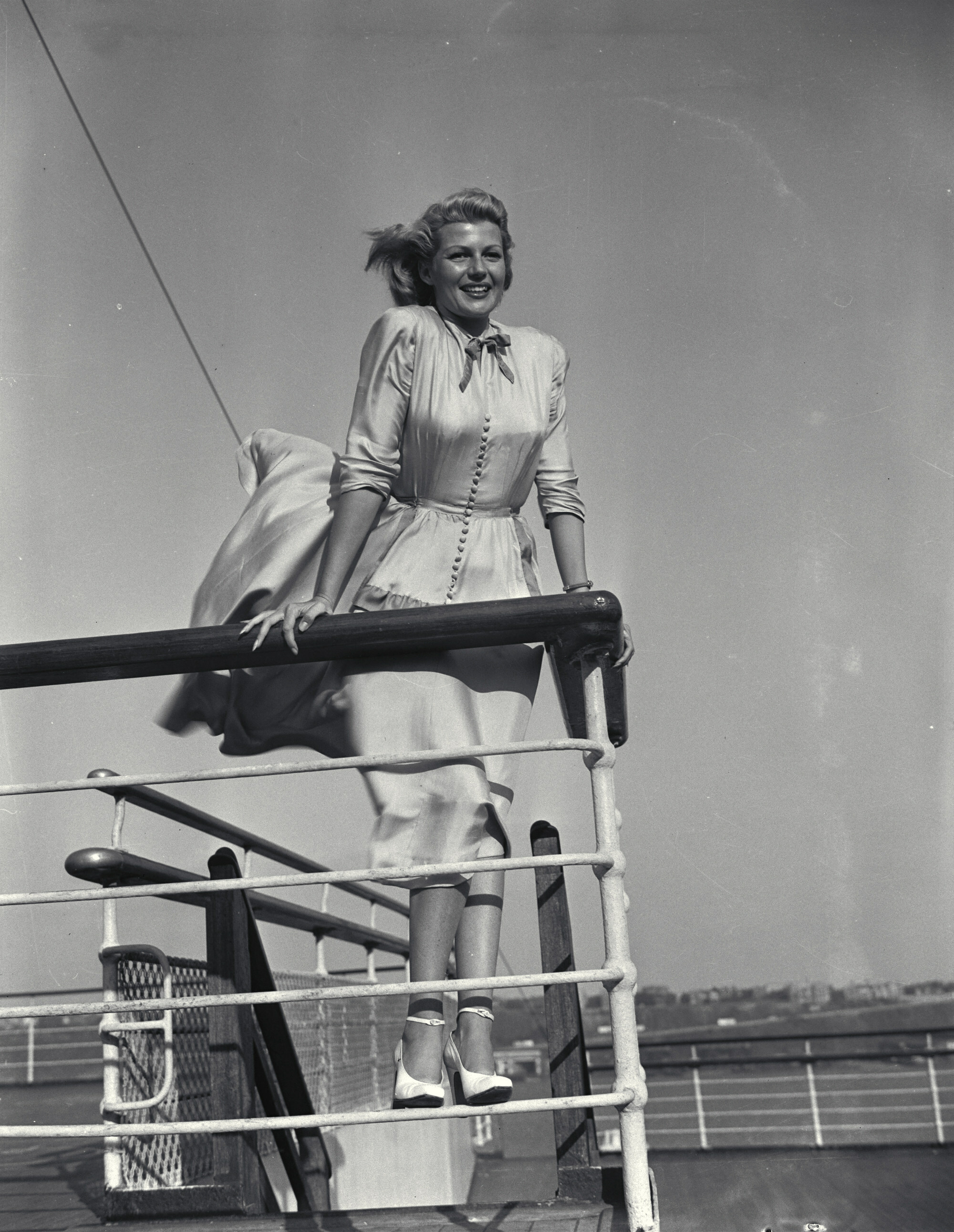 Unable to view the image, Please provide a valid URL.