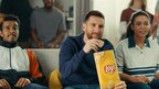 LAY'S ESTREIA GLOBALMENTE O DIVERTIDO COMERCIAL DE FUTEBOL "A VISITA DE MESSI", ESTRELANDO LEO MESSI, O MELHOR DE SEMPRE