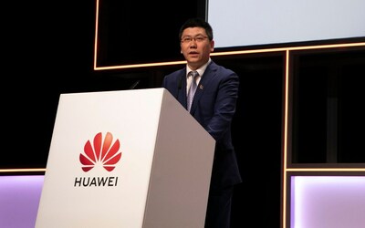 Discurso de Steven Zhao, vicepresidente de la línea de productos de comunicación de datos de Huawei (PRNewsfoto/Huawei)
