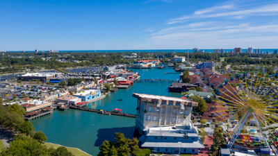 Broadway at the Beach, in Myrtle Beach, S.C., is an outdoor lifestyle hub with more than 350 acres featuring specialty shops, unique dining, family fun, entertainment and more. Credit: Visit Myrtle Beach