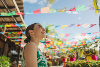 Encuentre la escapada perfecta en Four Seasons Resort Costa Rica en la Península de Papagayo bajo el sol y una abundancia de amor
