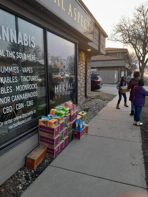 Herbal Aspect, a Cannabis Retailer in Madison, WI, is Hosting Two Girl Scout Troops This Cookie Season