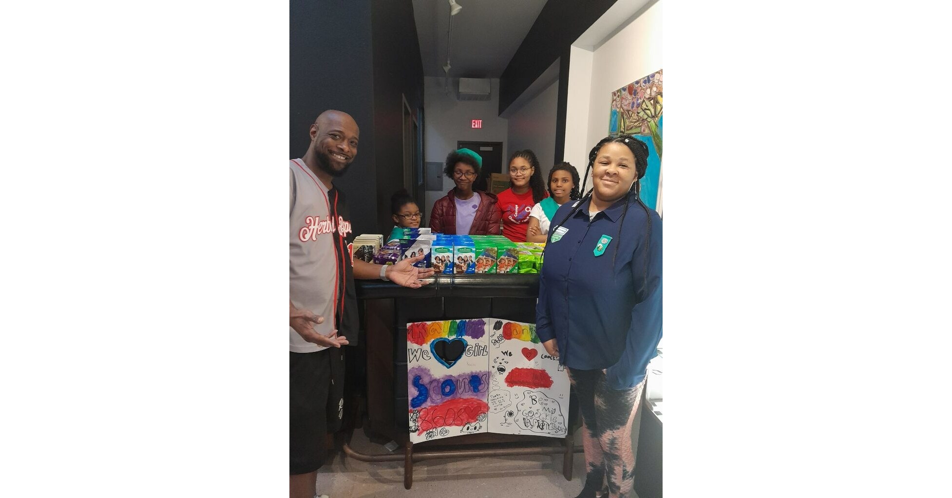 Herbal Aspect, a Cannabis Retailer in Madison, WI, is Hosting Two Girl Scout Troops This Cookie Season