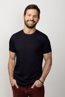 Eliah Seton headshot