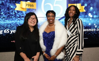 L-to-R: FWA BMO Student Honoree Jenny He; FWA President Hermina “Nina” Batson and FWA Baruch Student Honoree Amber Watts (CNW Group/Financial Women's Association)