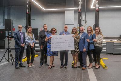 Genesis Motor America and Coconut Creek Genesis present $20,000 donation to Boys and Girls Club of Broward County