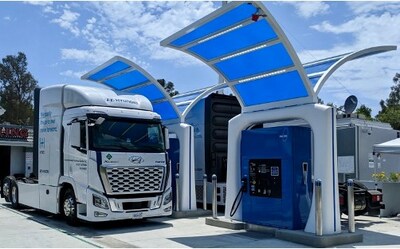 Hyundai Class 8 truck fuels at a First Element high capacity mobile refueler, part of a pilot program for several other heavy duty fuel cell vehicle manufacturers.