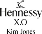 KIM JONES SIGNE DEUX EDITIONS LIMITEES POUR LE COGNAC HENNESSY X.O