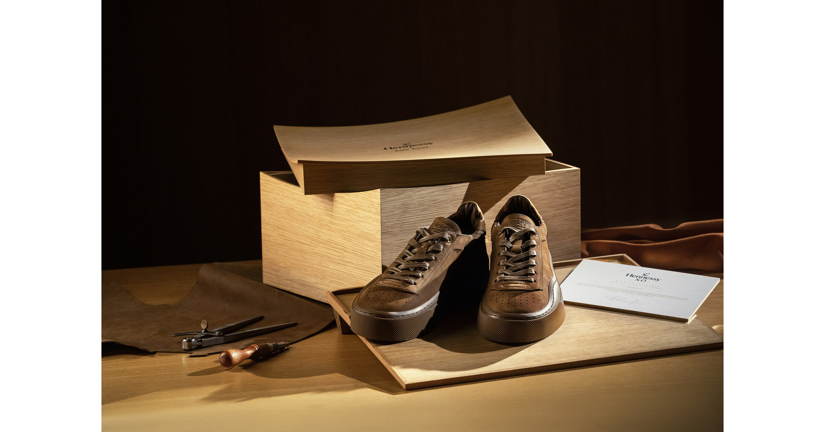 776 Louis Vuitton Shoes Images, Stock Photos, 3D objects
